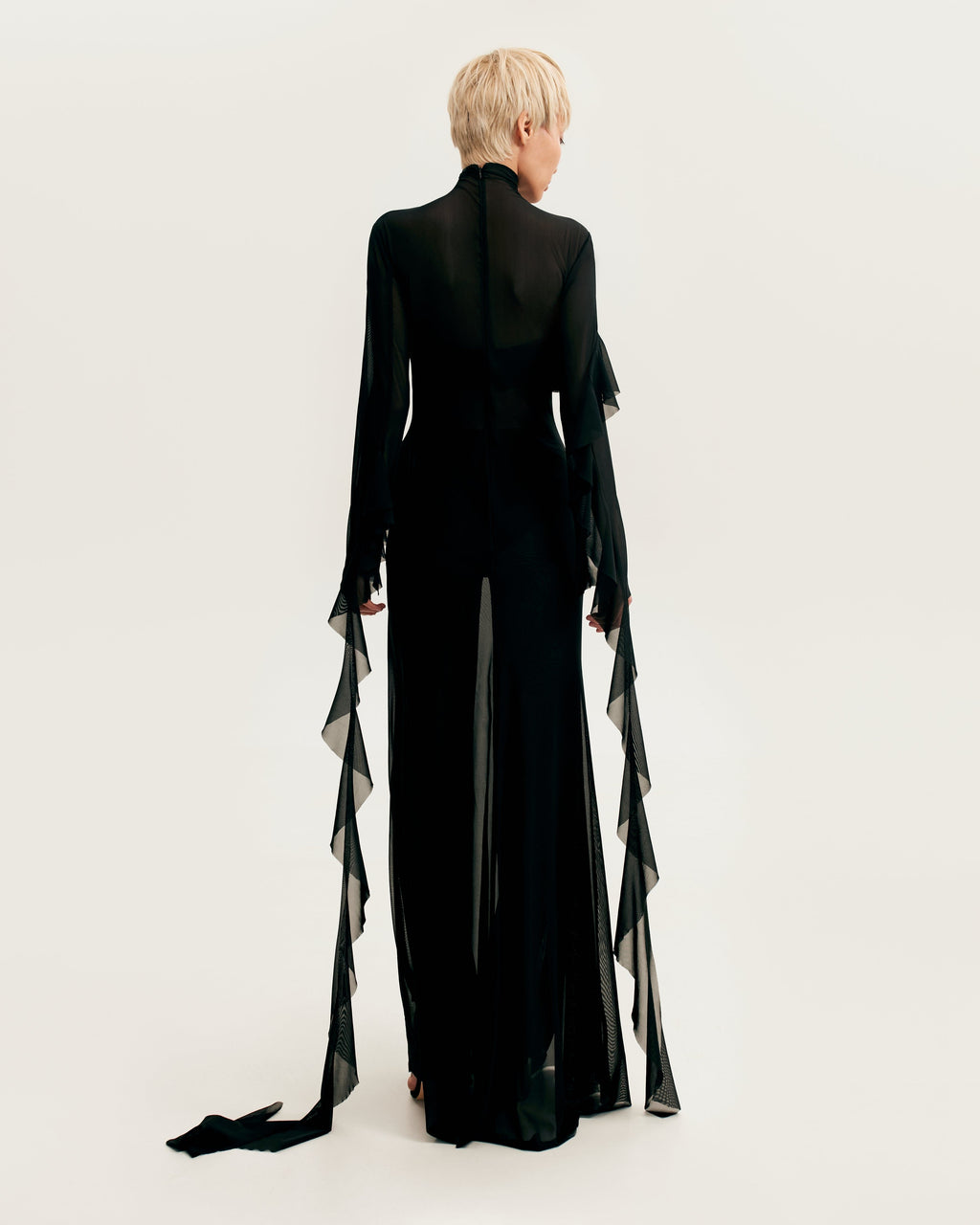 Чорний комплект з напівпрозорої сукні та штанів