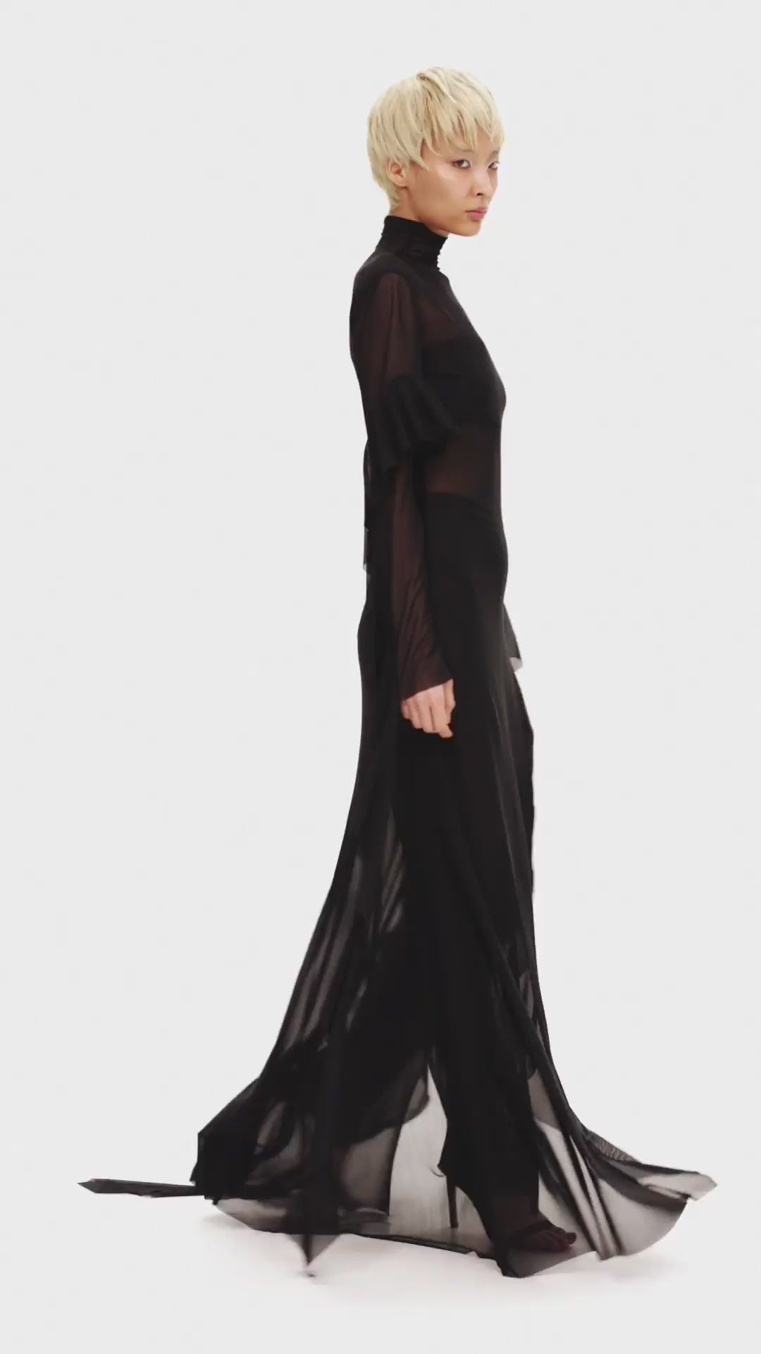 Чорний комплект з напівпрозорої сукні та штанів