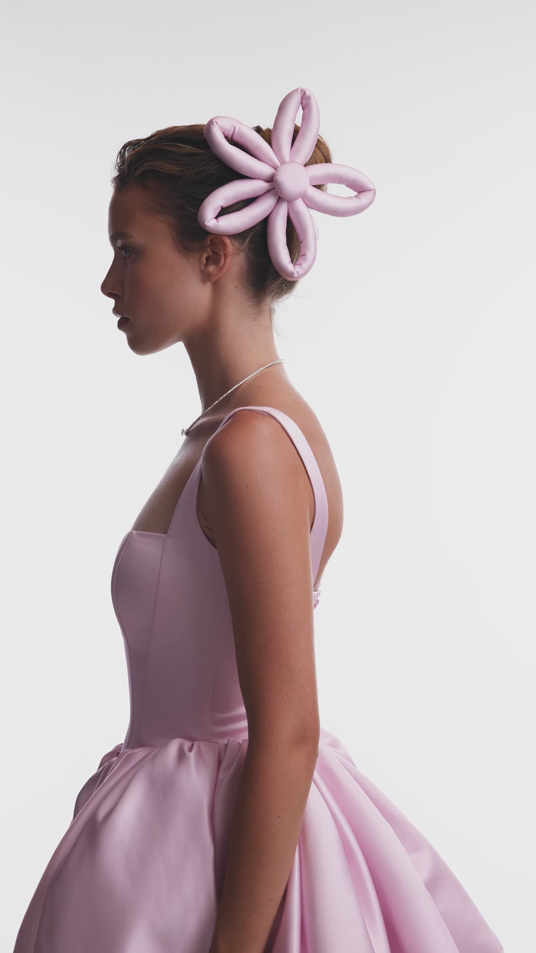 Рожева мінісукня із спідницею-балоном